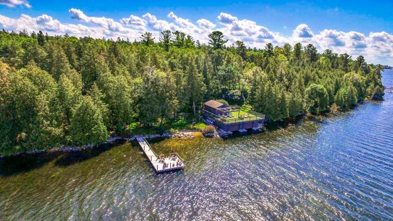 344 & 350 Indian Point Rd, Coboconk (Hwy 35 & Grandy), Coboconk Ontario, Canada