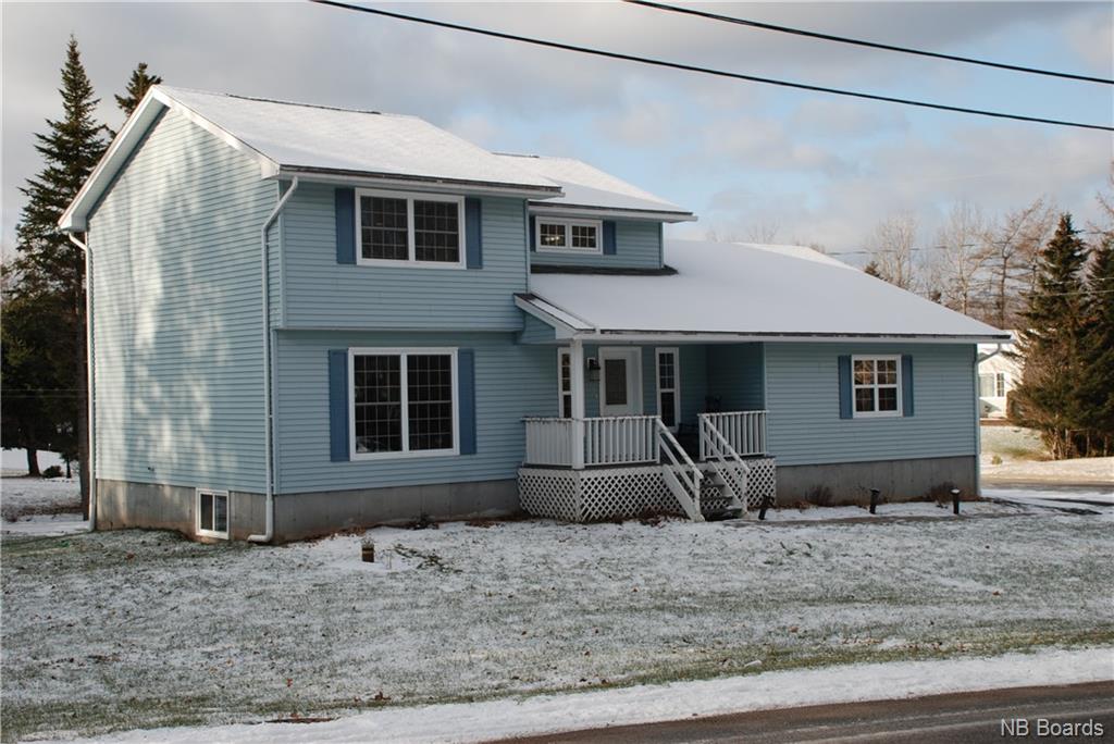 18 Robinson Street, Rothesay New Brunswick, Canada