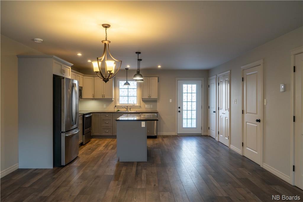 39 Westin Lane, Fredericton, New Brunswick, Canada