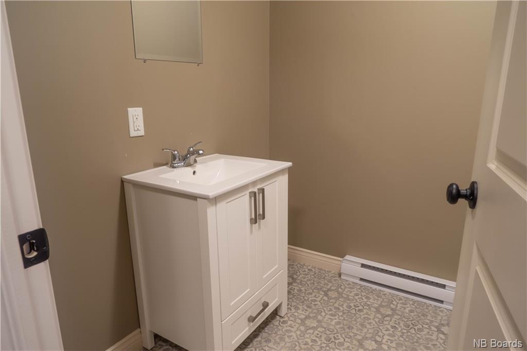 39 Westin Lane, Fredericton, New Brunswick, Canada