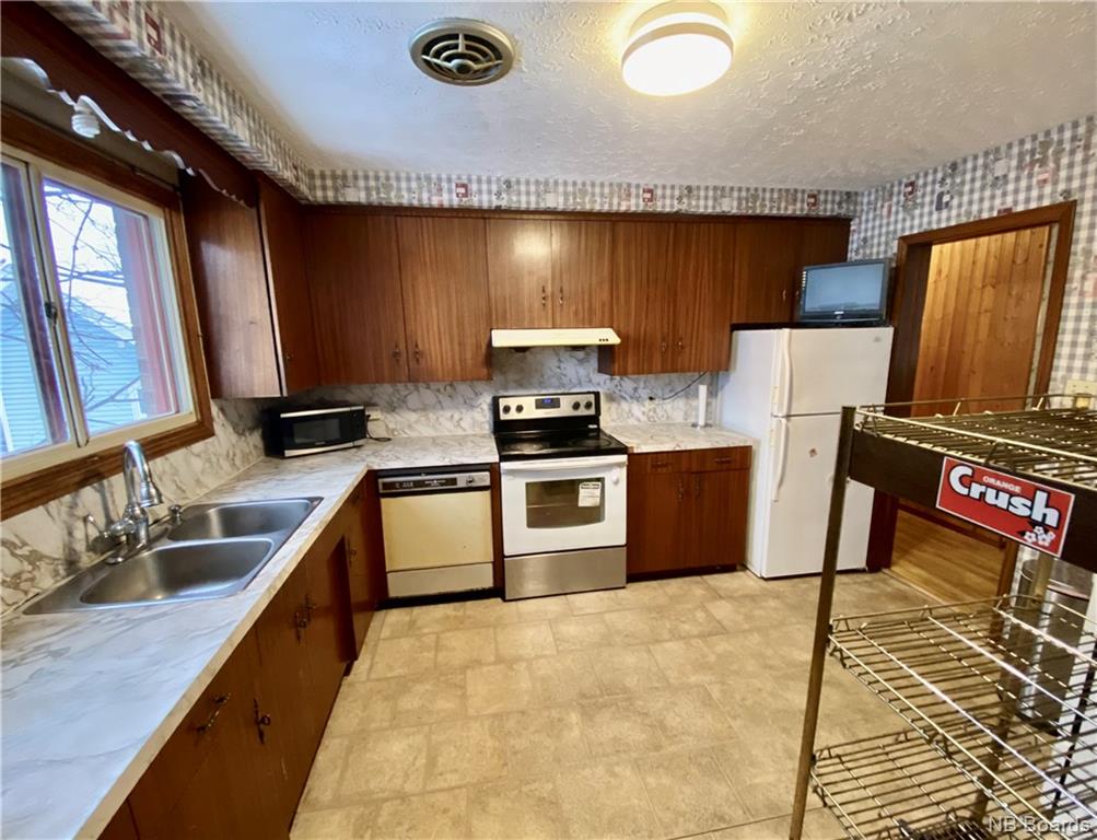 297 Gibson Street, Fredericton, New Brunswick, Canada