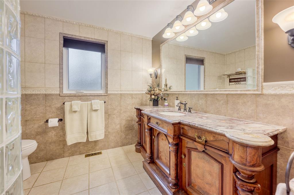 1741 Lakeshore Road, Sarnia, Ontario, Canada photo 16
