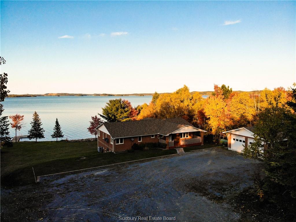 680 Pine Cone Road, Skead Ontario, Canada