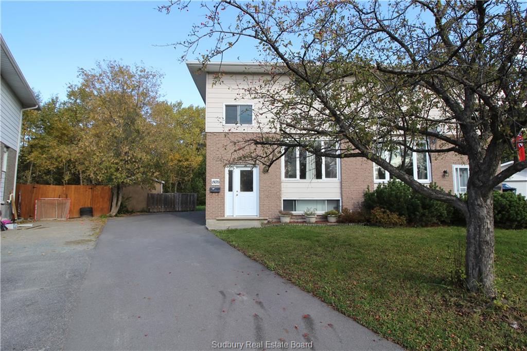 1970 Melbourne Street, Sudbury Ontario, Canada