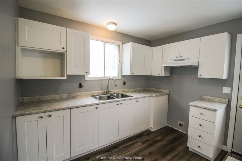 1970 Melbourne Street, Sudbury Ontario, Canada