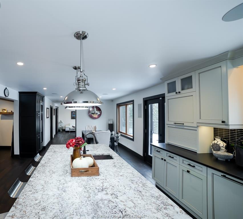 754 Dew Drop, Sudbury Ontario, Canada