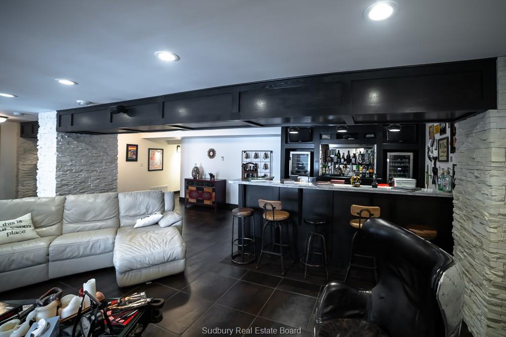754 Dew Drop, Sudbury Ontario, Canada