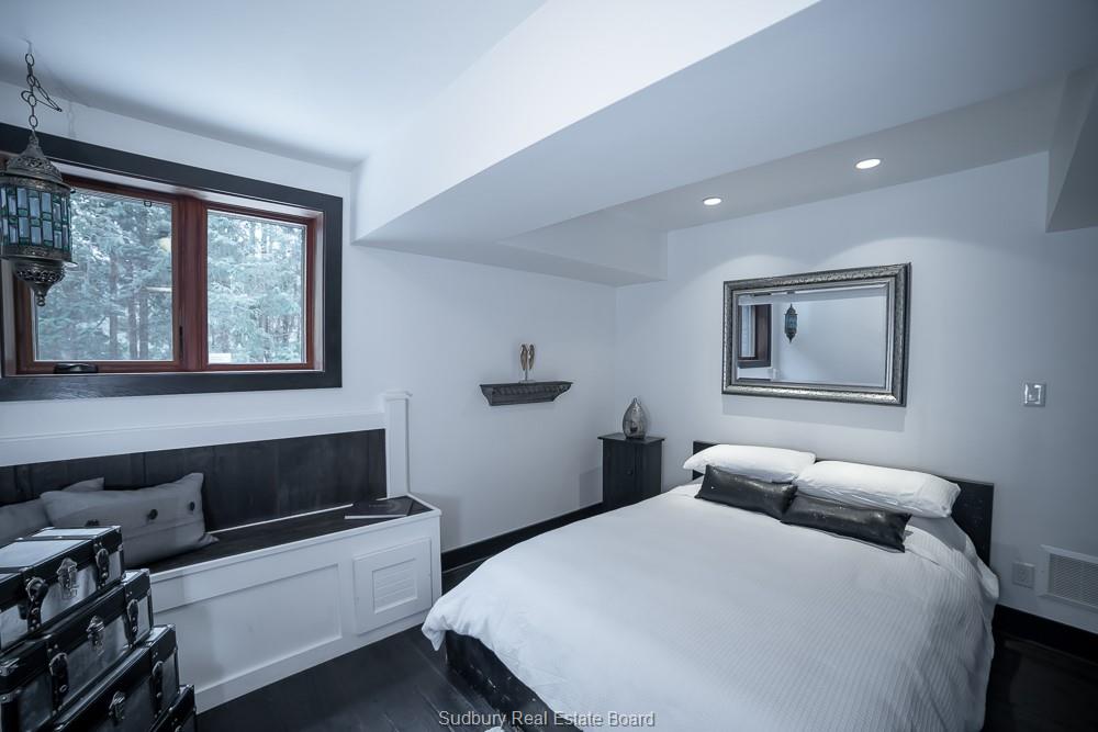 754 Dew Drop, Sudbury Ontario, Canada
