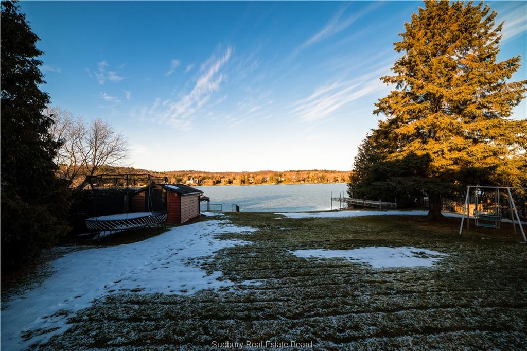 754 Dew Drop, Sudbury Ontario, Canada
