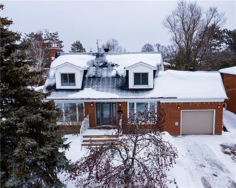 1324 Cardinal, Sudbury Ontario, Canada
