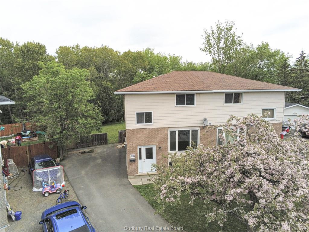 1970 Melbourne Street, Sudbury Ontario, Canada