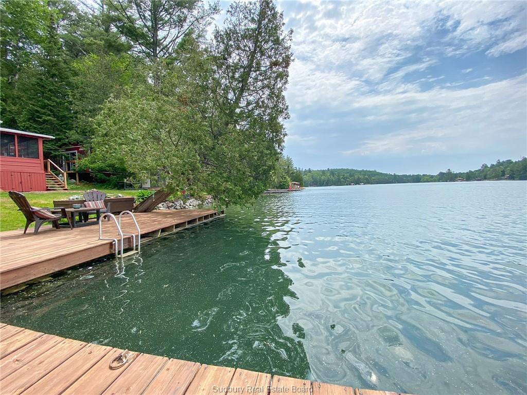 403A Fairbanks Road N, Whitefish Ontario, Canada