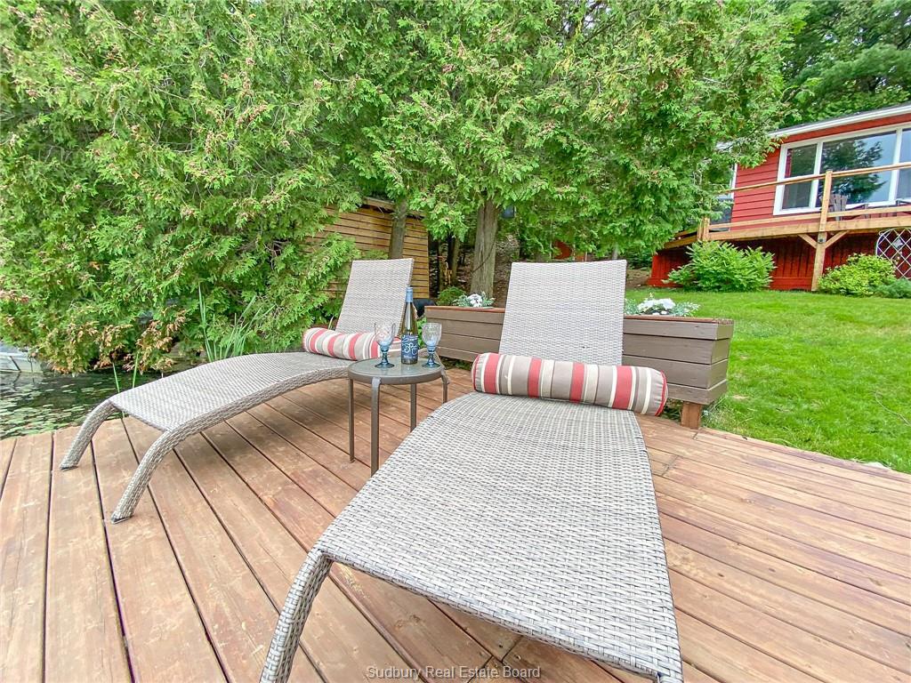 403A Fairbanks Road N, Whitefish Ontario, Canada