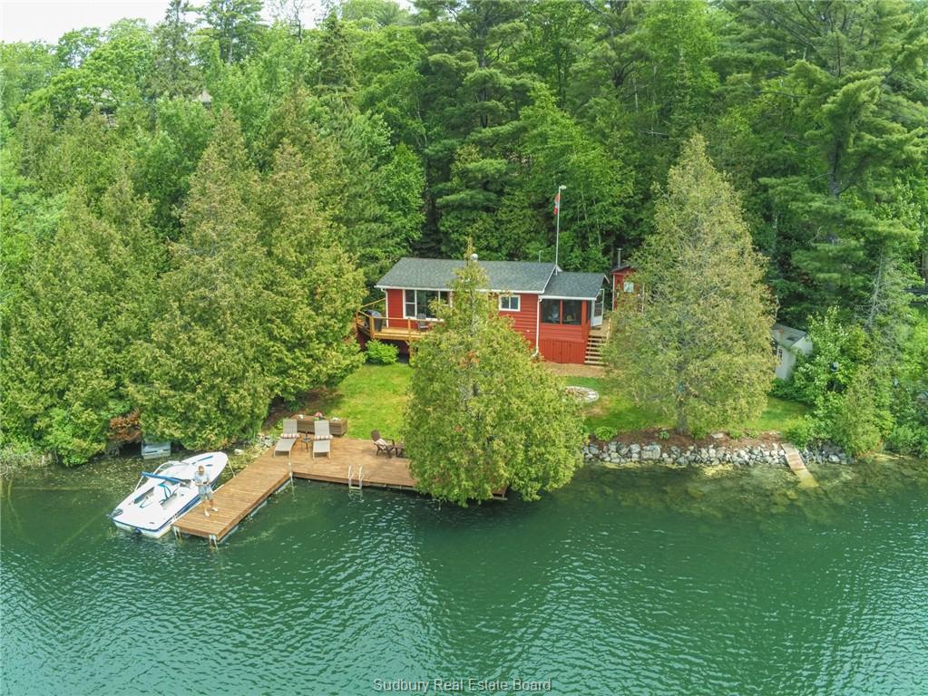 403A Fairbanks Road N, Whitefish Ontario, Canada