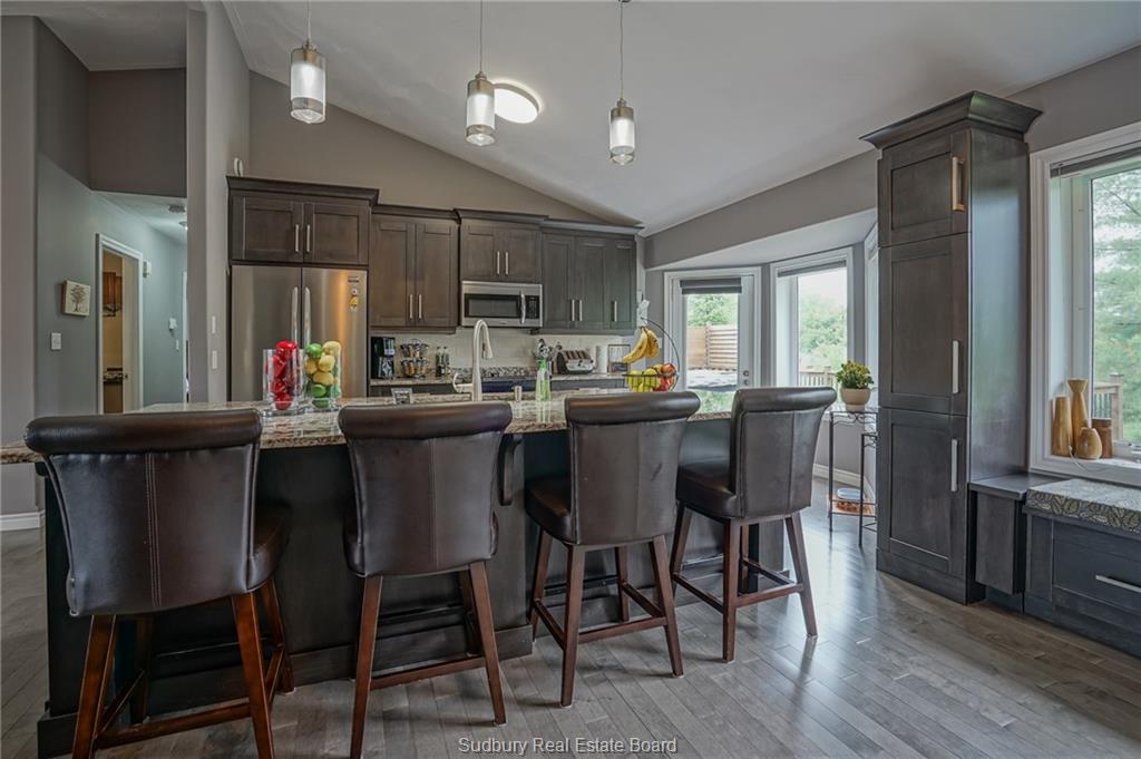 81 Greenwich Court, Sudbury Ontario, Canada