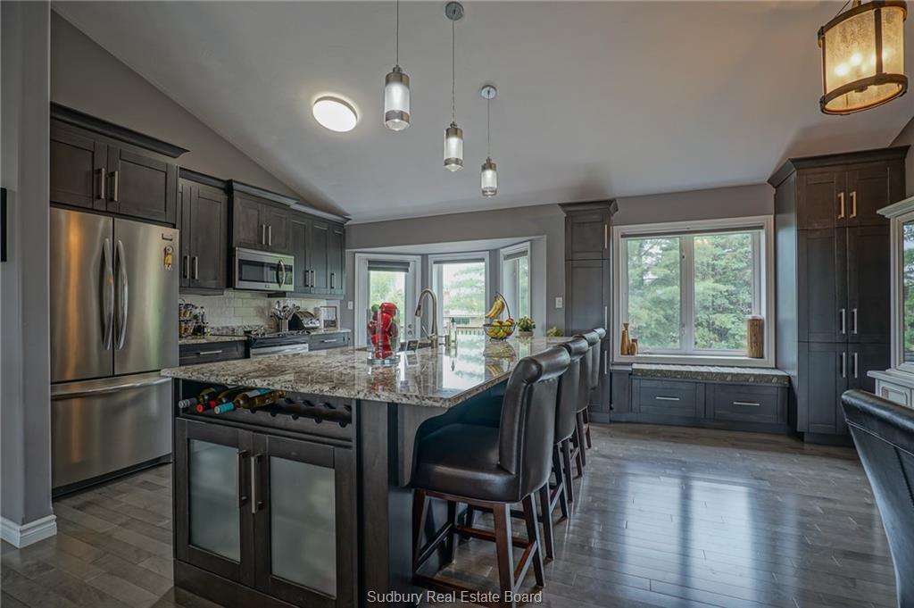 81 Greenwich Court, Sudbury Ontario, Canada
