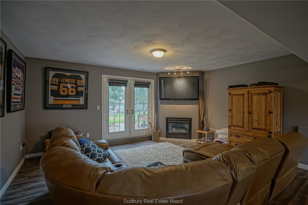 81 Greenwich Court, Sudbury Ontario, Canada