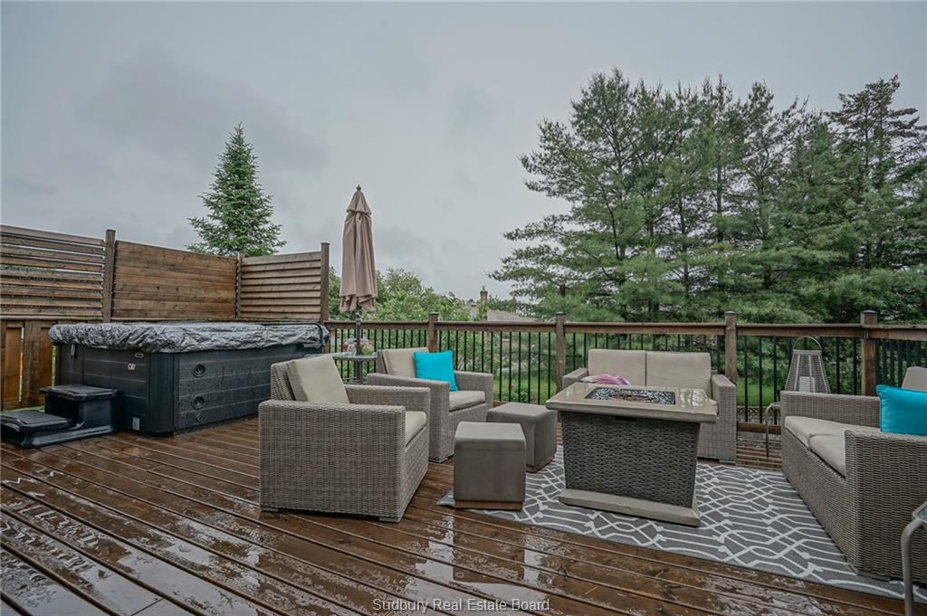81 Greenwich Court, Sudbury Ontario, Canada