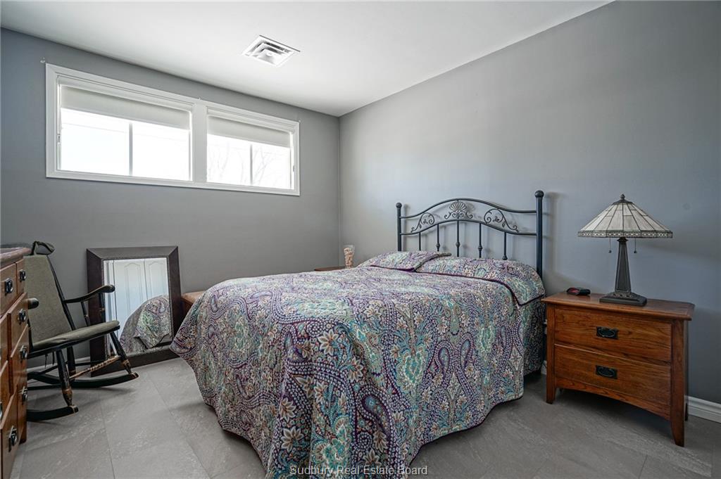 183 Penman Avenue, Garson, Ontario, Canada