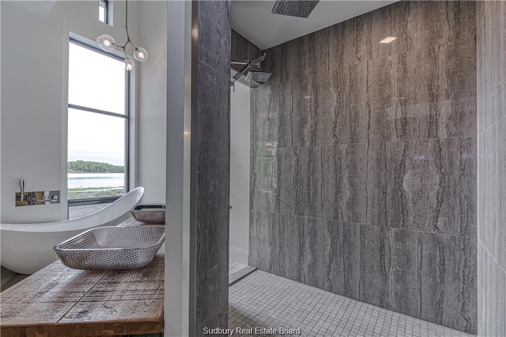 1221 Keast Drive, Sudbury, Ontario, Canada