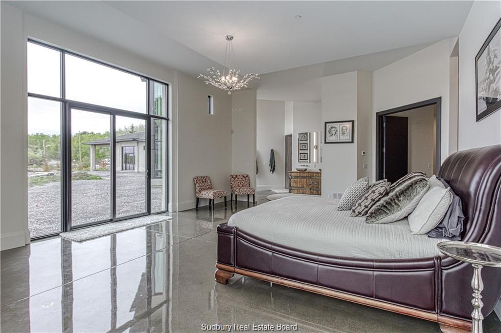 1221 Keast Drive, Sudbury, Ontario, Canada