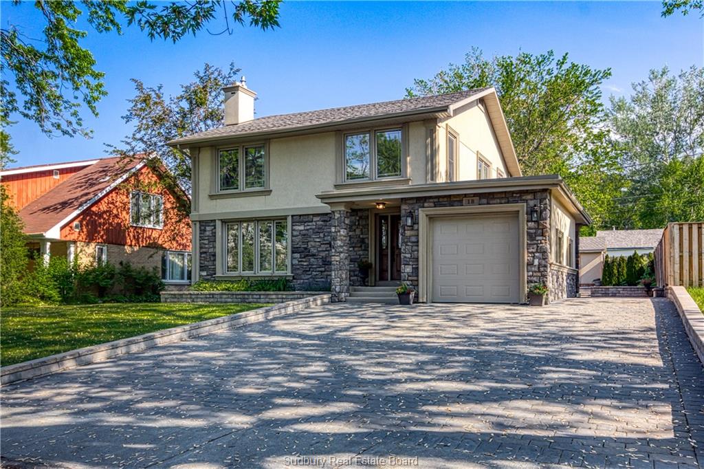 18 Park Street, Copper Cliff, Ontario, Canada