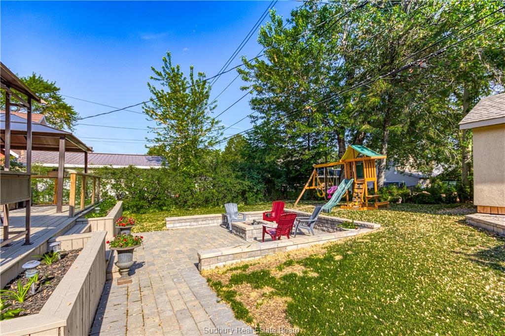 18 Park Street, Copper Cliff, Ontario, Canada