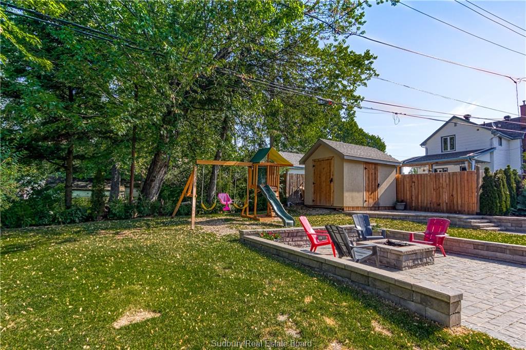 18 Park Street, Copper Cliff, Ontario, Canada