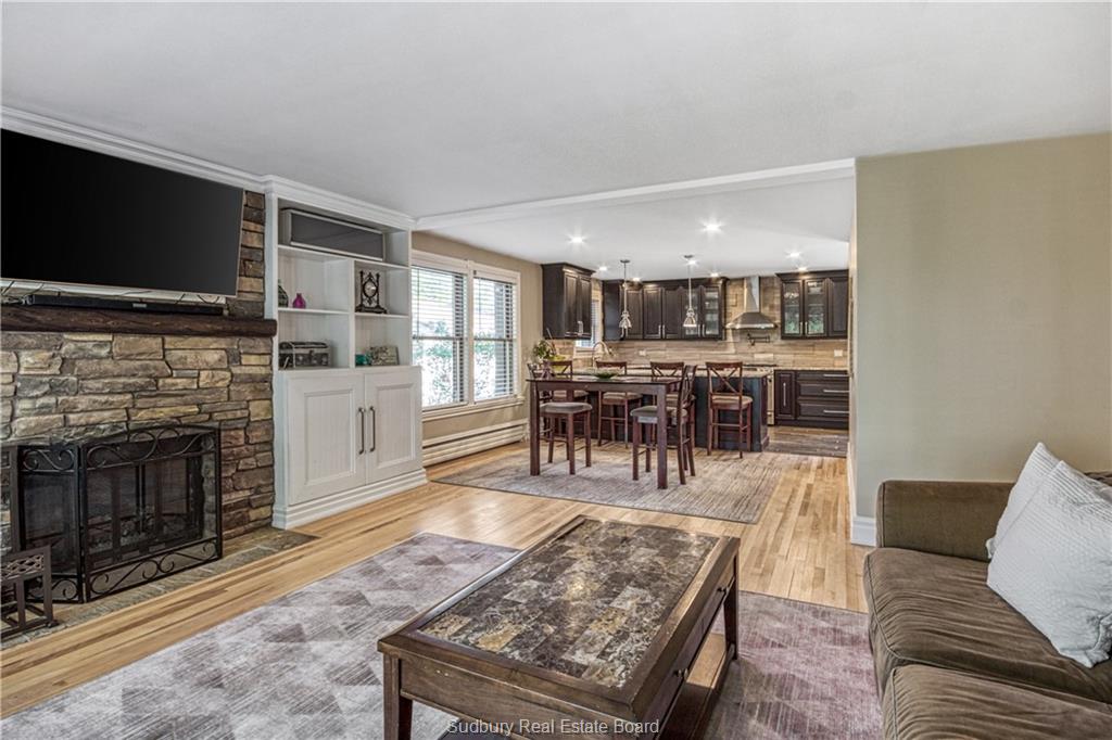 18 Park Street, Copper Cliff, Ontario, Canada