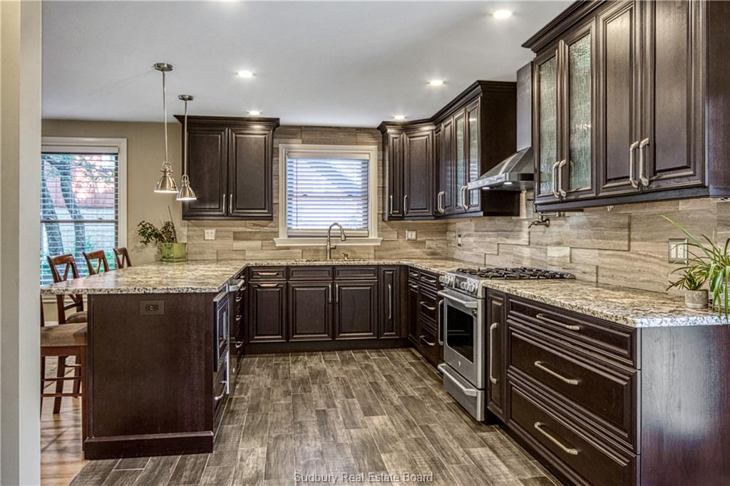 18 Park Street, Copper Cliff, Ontario, Canada