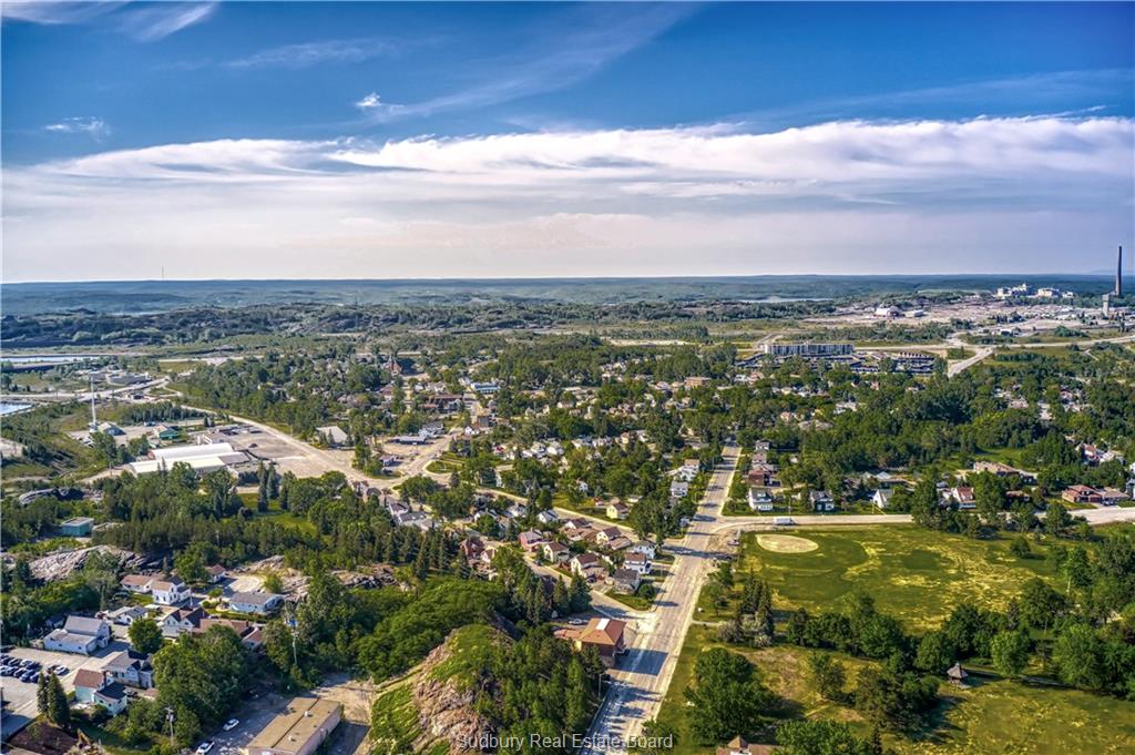 18 Park Street, Copper Cliff, Ontario, Canada