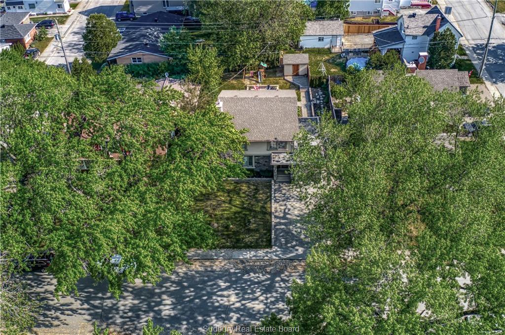 18 Park Street, Copper Cliff, Ontario, Canada