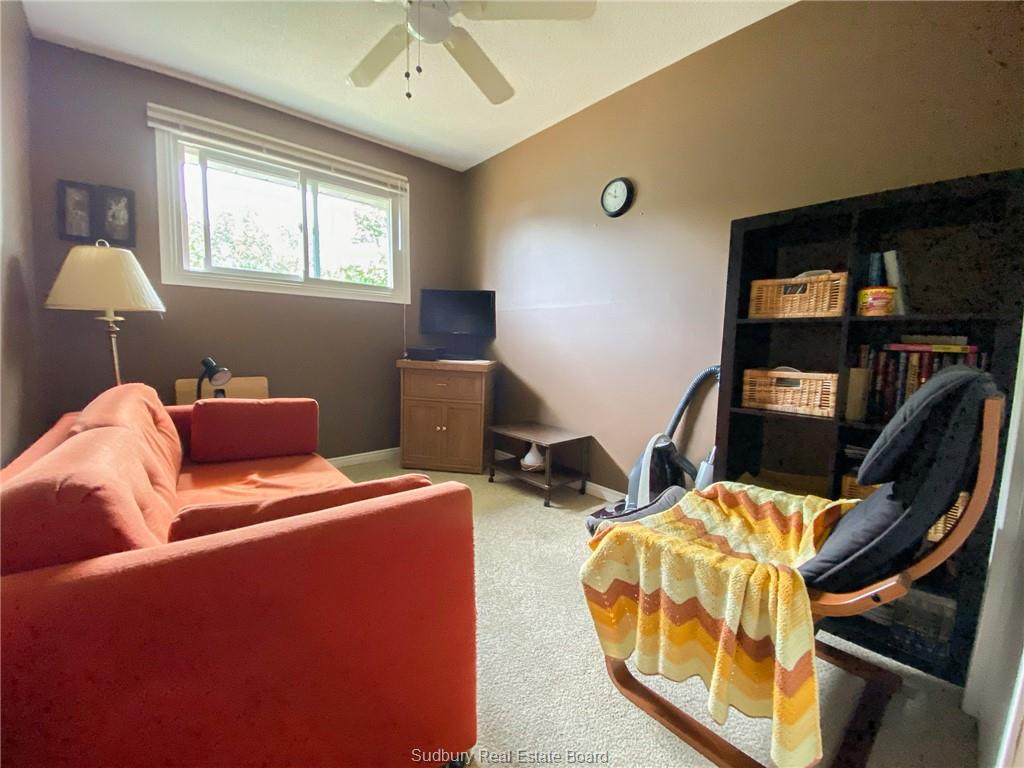 13 Colonial Court, Sudbury, Ontario, Canada