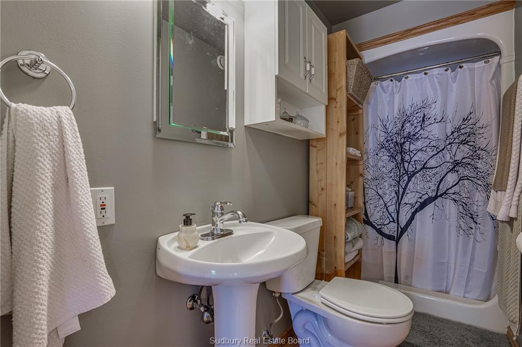 123 Harju Crescent, Sudbury, Ontario, Canada