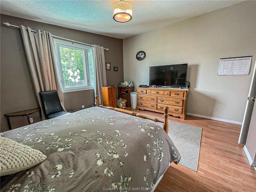 958 Westmount Avenue, Sudbury, Ontario, Canada