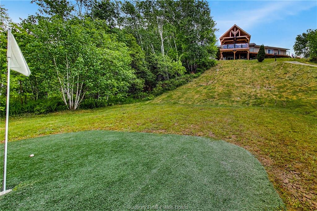 64 Forestview Drive, Wahnapitae, Ontario, Canada