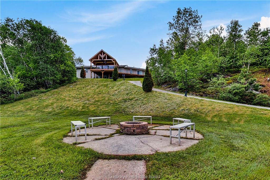 64 Forestview Drive, Wahnapitae, Ontario, Canada