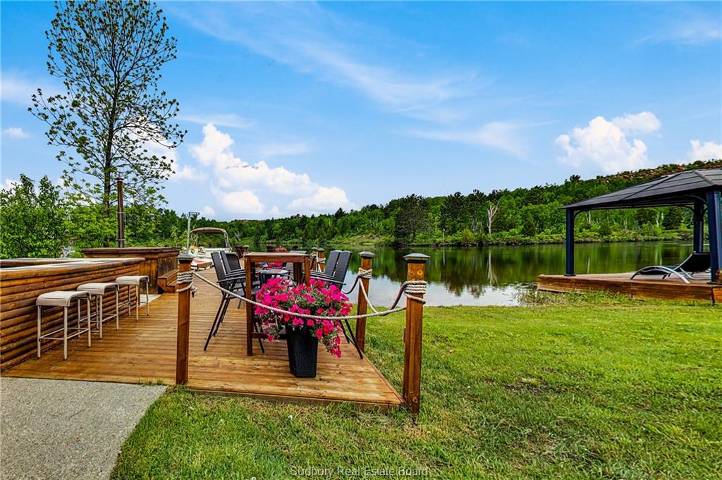 64 Forestview Drive, Wahnapitae, Ontario, Canada