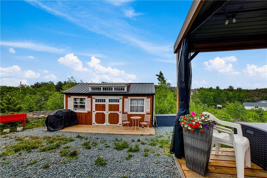 64 Forestview Drive, Wahnapitae, Ontario, Canada