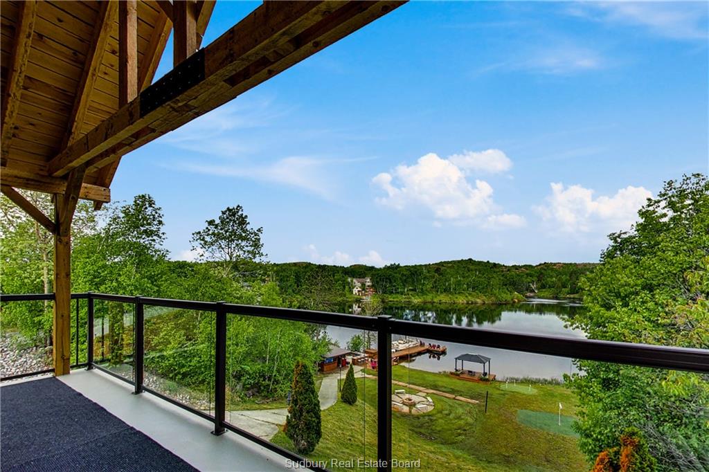 64 Forestview Drive, Wahnapitae, Ontario, Canada