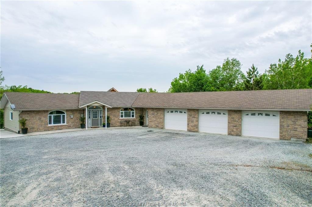 64 Forestview Drive, Wahnapitae, Ontario, Canada