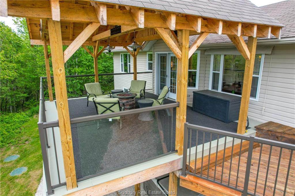 64 Forestview Drive, Wahnapitae, Ontario, Canada