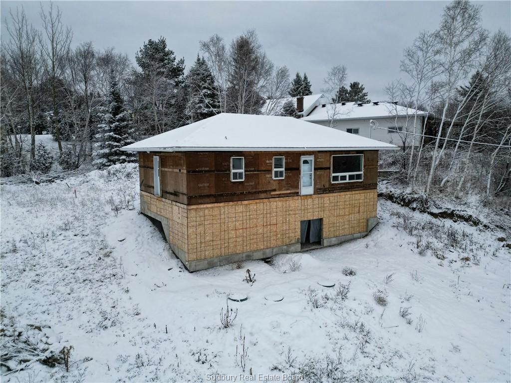 1170 Hillside Avenue, Val Caron, Ontario, Canada