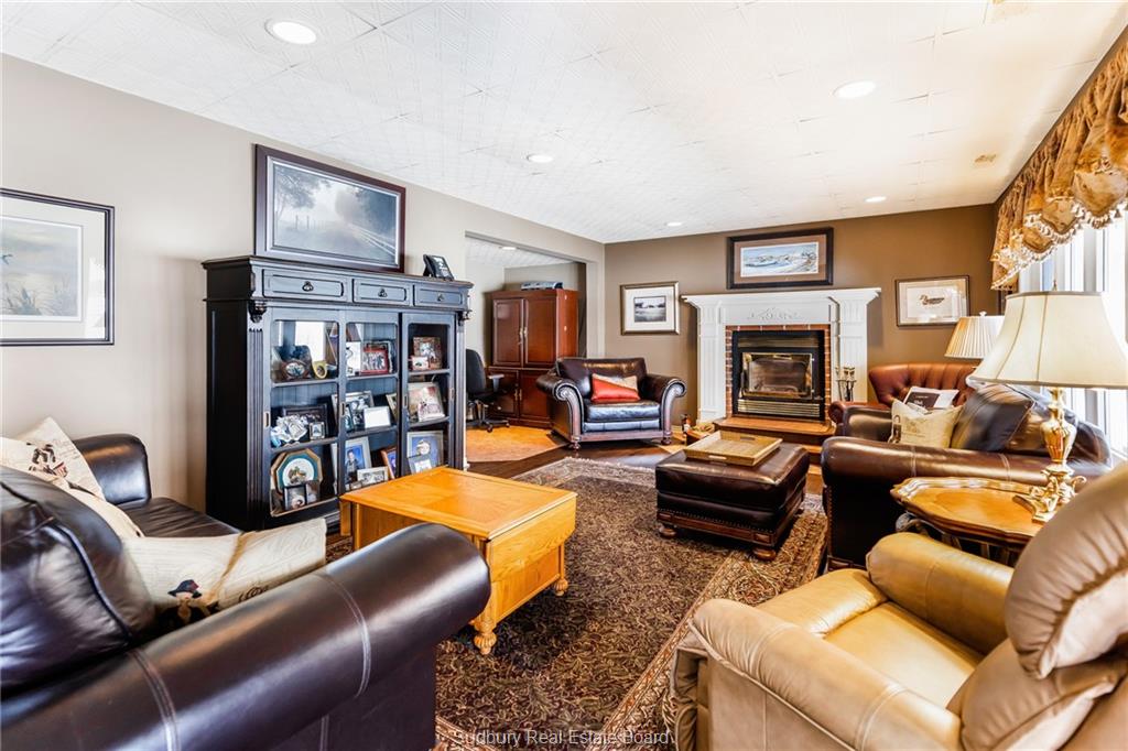 7791 Tilton Lake Road, Sudbury, Ontario, Canada