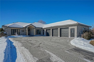 47 Gleneden Court, Garson Ontario, Canada