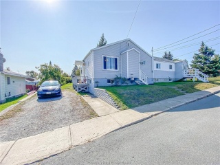 11 Third, Levack Ontario, Canada