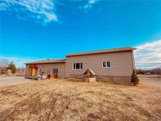 22 Paquette Street, Chelmsford Ontario, Canada