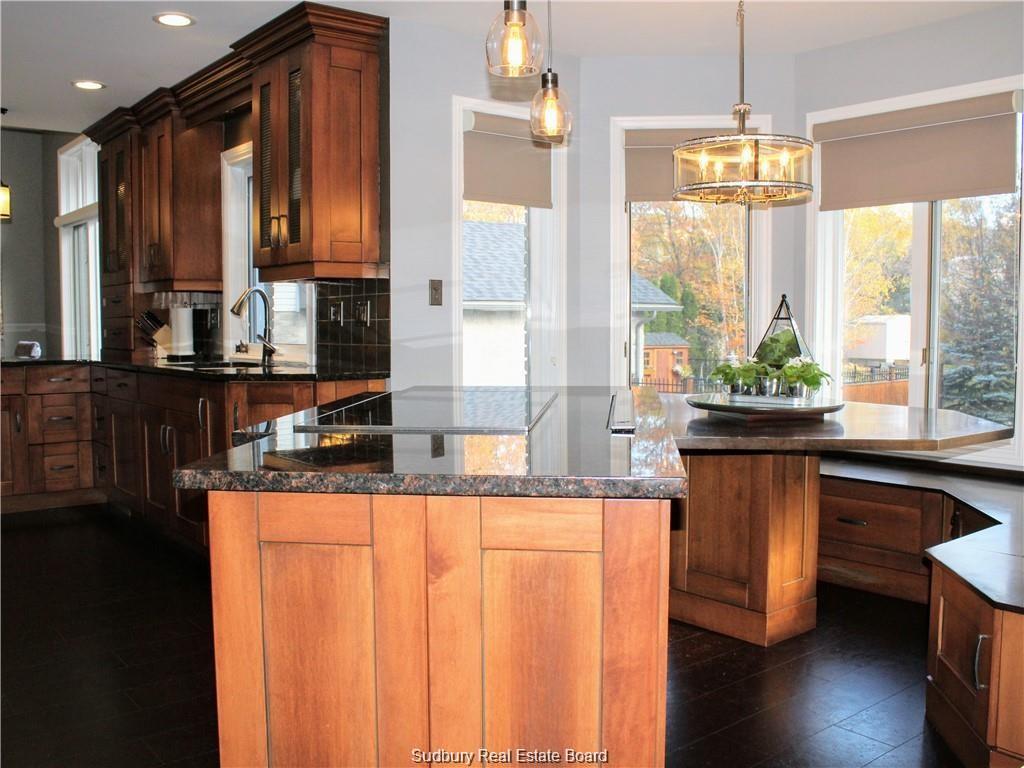 616 Brenda Drive, Sudbury Ontario, Canada