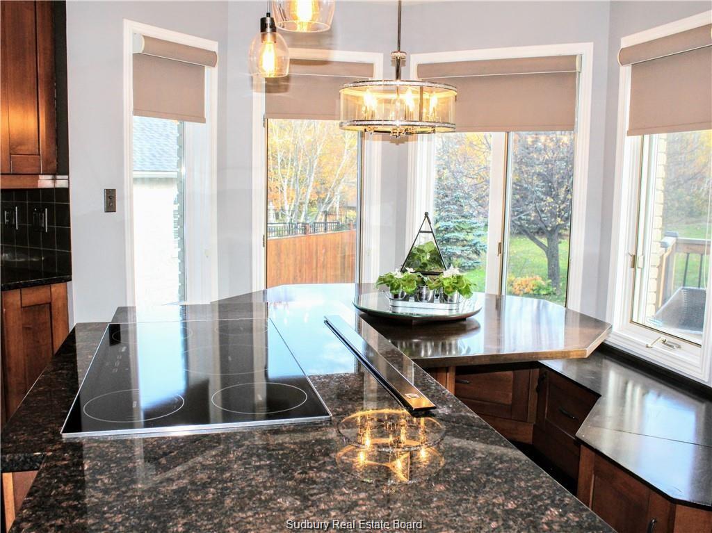 616 Brenda Drive, Sudbury Ontario, Canada