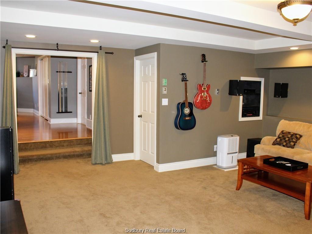 616 Brenda Drive, Sudbury Ontario, Canada